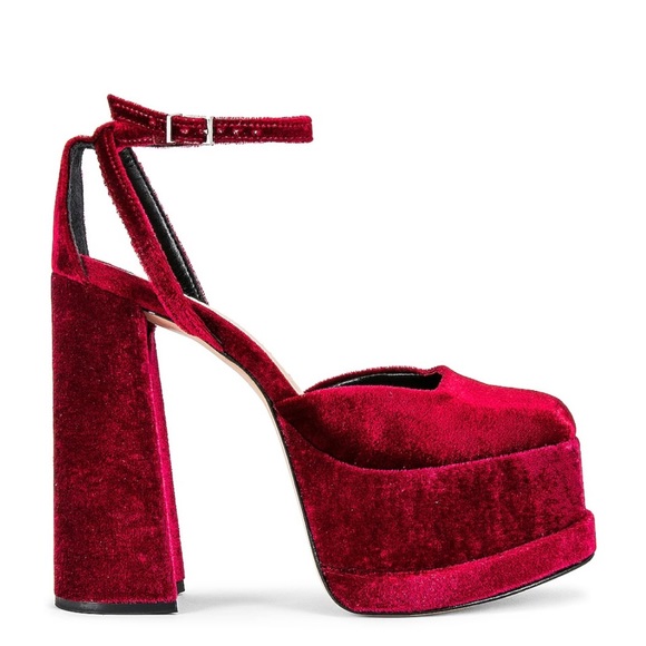 SCHUTZ Shoes - New schutz velvet platform heels